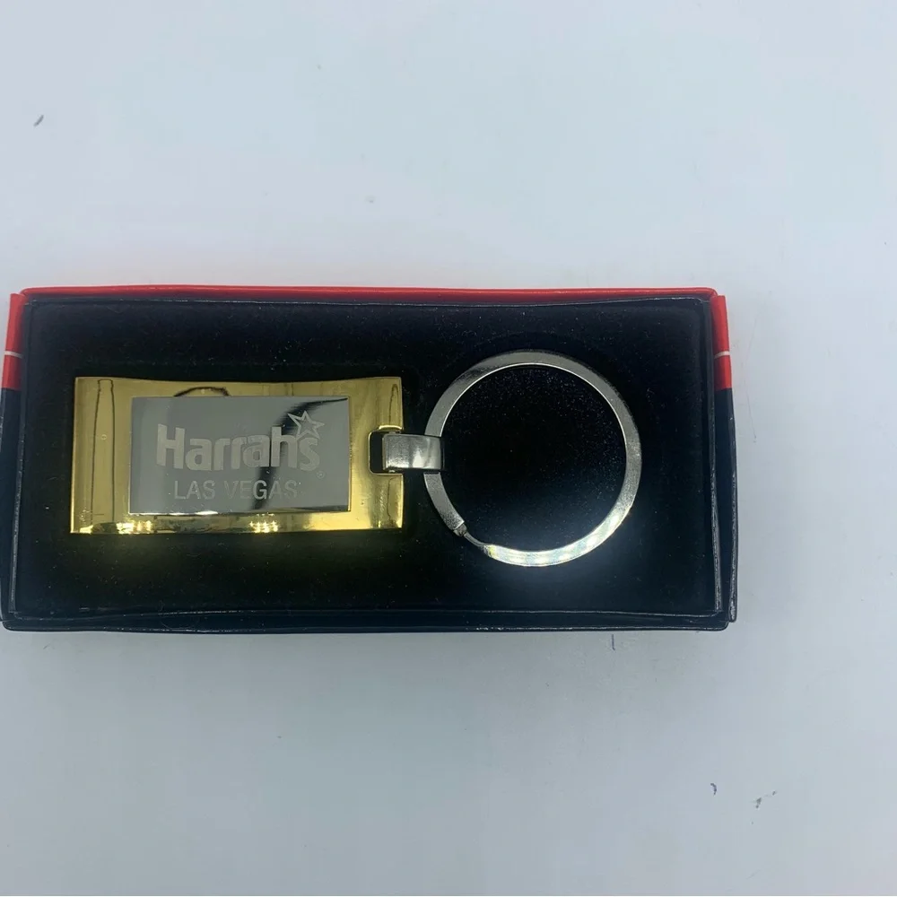 Vintage Harrah’s Las Vegas Money Clip Key Chain Attractive Gold and Silver Tone - Picture 6 of 8